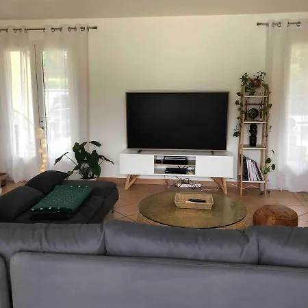Maison Les Rives Ardechoises Hébergement de vacances *