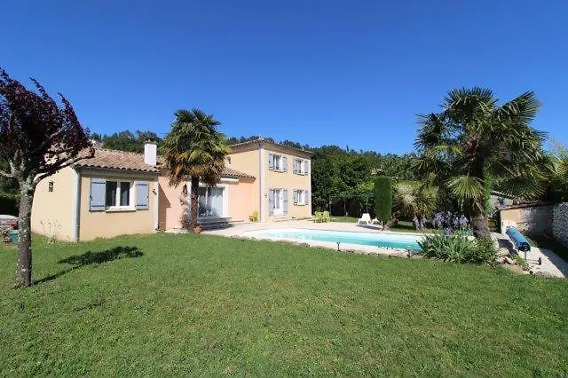 Maison Les Rives Ardechoises Дом отдыха Ucel